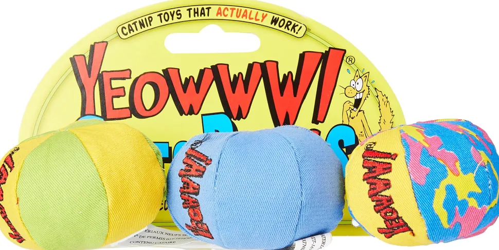 Ducky World Yeowww!® My Cats Balls Catnip Toys Assorted Color 2 Inch