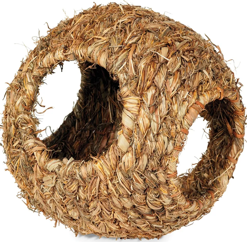 Prevue Hendryx Grass Ball - Large