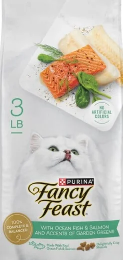 Purina Fancy Feast Gourmet Naturals Oceanfish and Salmon and Garden Greens Dry Cat Food - 3 Lbs - Case of 4