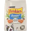 Purina Friskies Ocean Favorites Salmon Peas and Brown Rice Dry Cat Food - 16 Lbs