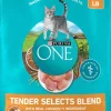 Purina One Tender Selects Blend Chicken Carrots Peas and Rice Dry Cat Food - 22 Lbs