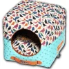 Touchdog ® 'Chirpin-Avery' 2-in-1 Collapsible Squared Dog and Cat Bed