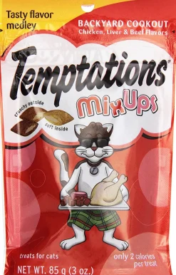 Whiskas Temptations MixUps Backyard Cookout (Ckn/Liver/Beef) Soft and Crunchy Cat Treats - 3 oz