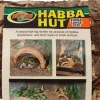 Zoo Med Laboratories Reptile Habba Hut™ for Reptiles, Amphibians & Small Animals X-Large - 4 X 9.25 X 9 Inch